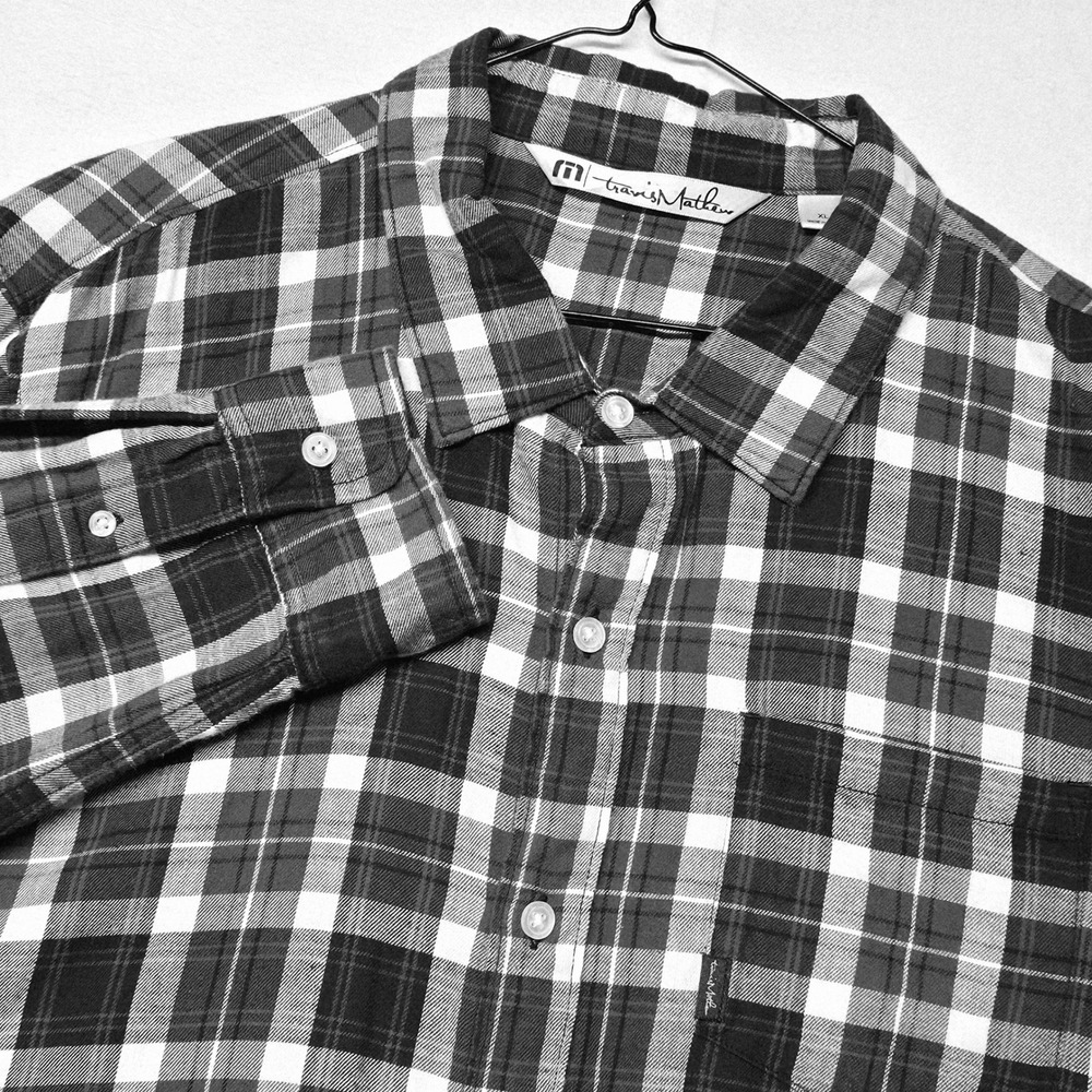 TravisMathew Button Down Shirt Men XL Black White Plaid Long Sleeve Lt. Flannel
